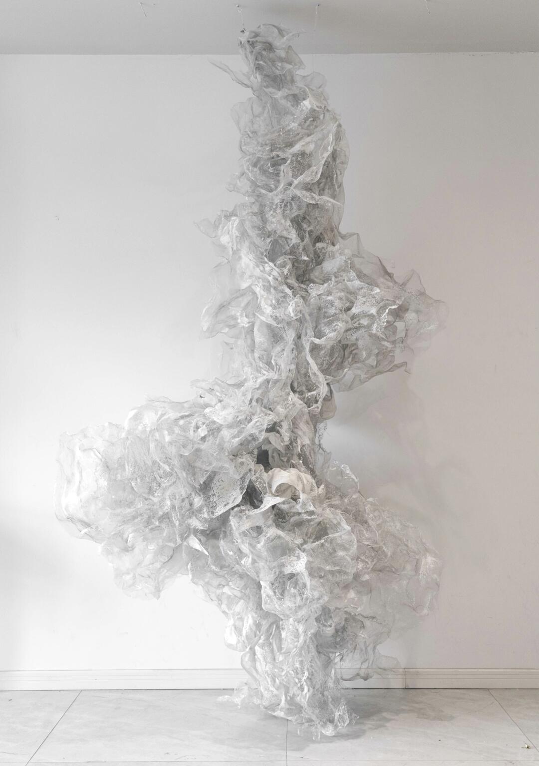 Dan Dan | Rising Water and Mist | Nine-Piece Aquatic Art Installation| Installation art lostpeach