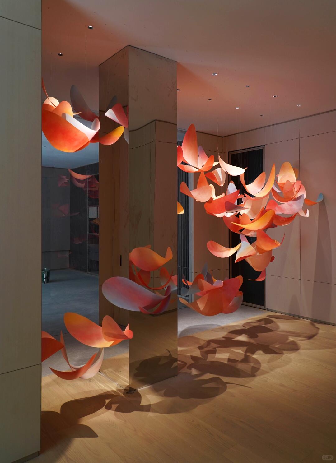 Xiaohongshu Design Open Mic | The Art of Gradient & Translucent Blending| Installation art lostpeach