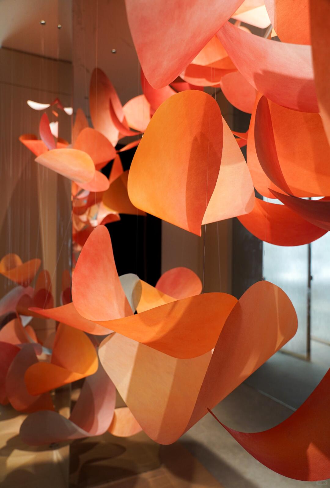 Xiaohongshu Design Open Mic | The Art of Gradient & Translucent Blending| Installation art lostpeach