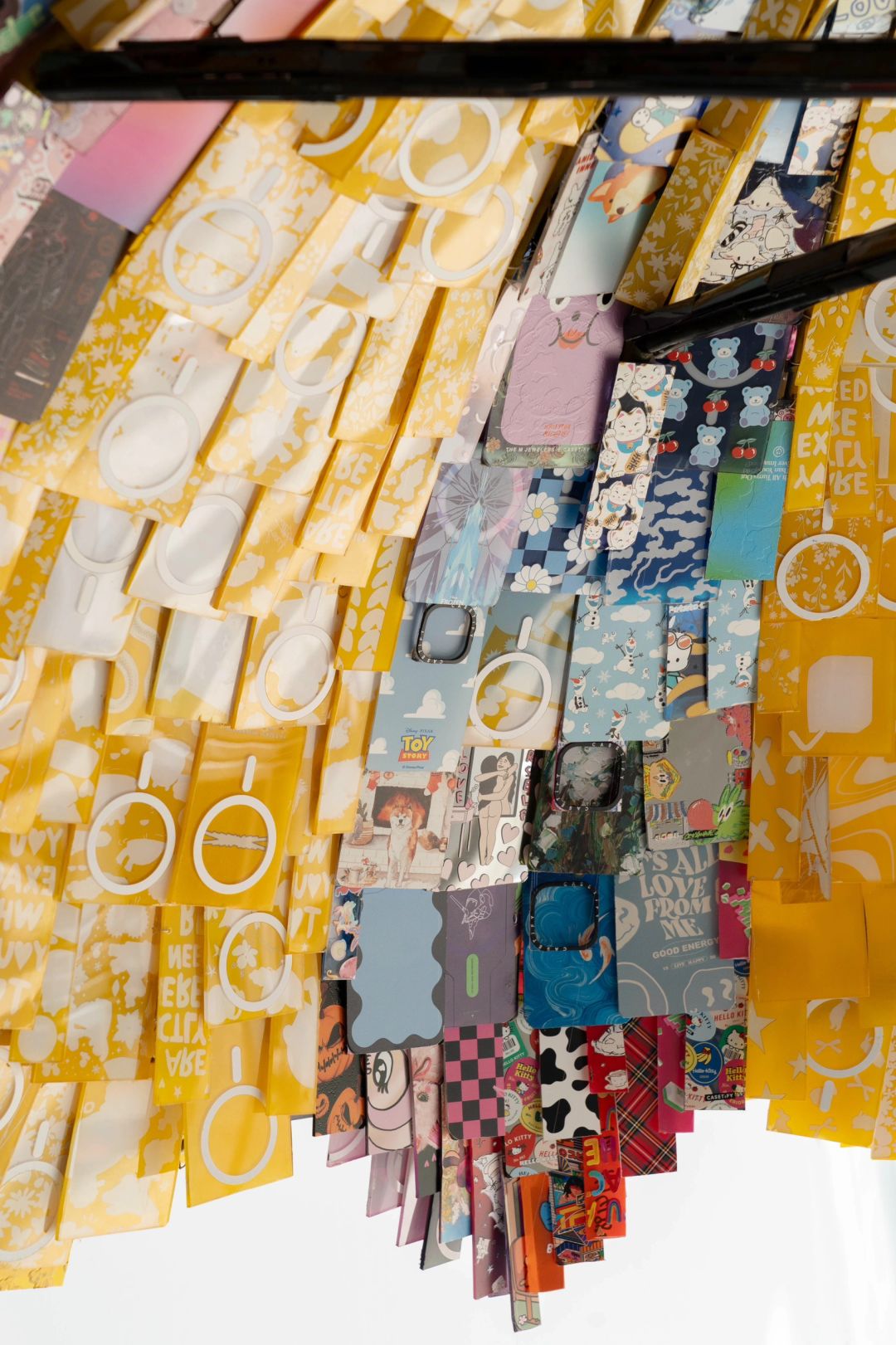 A Dazzling Art Installation Made of Discarded Phone Cases | Sunshade| Installation art lostpeach