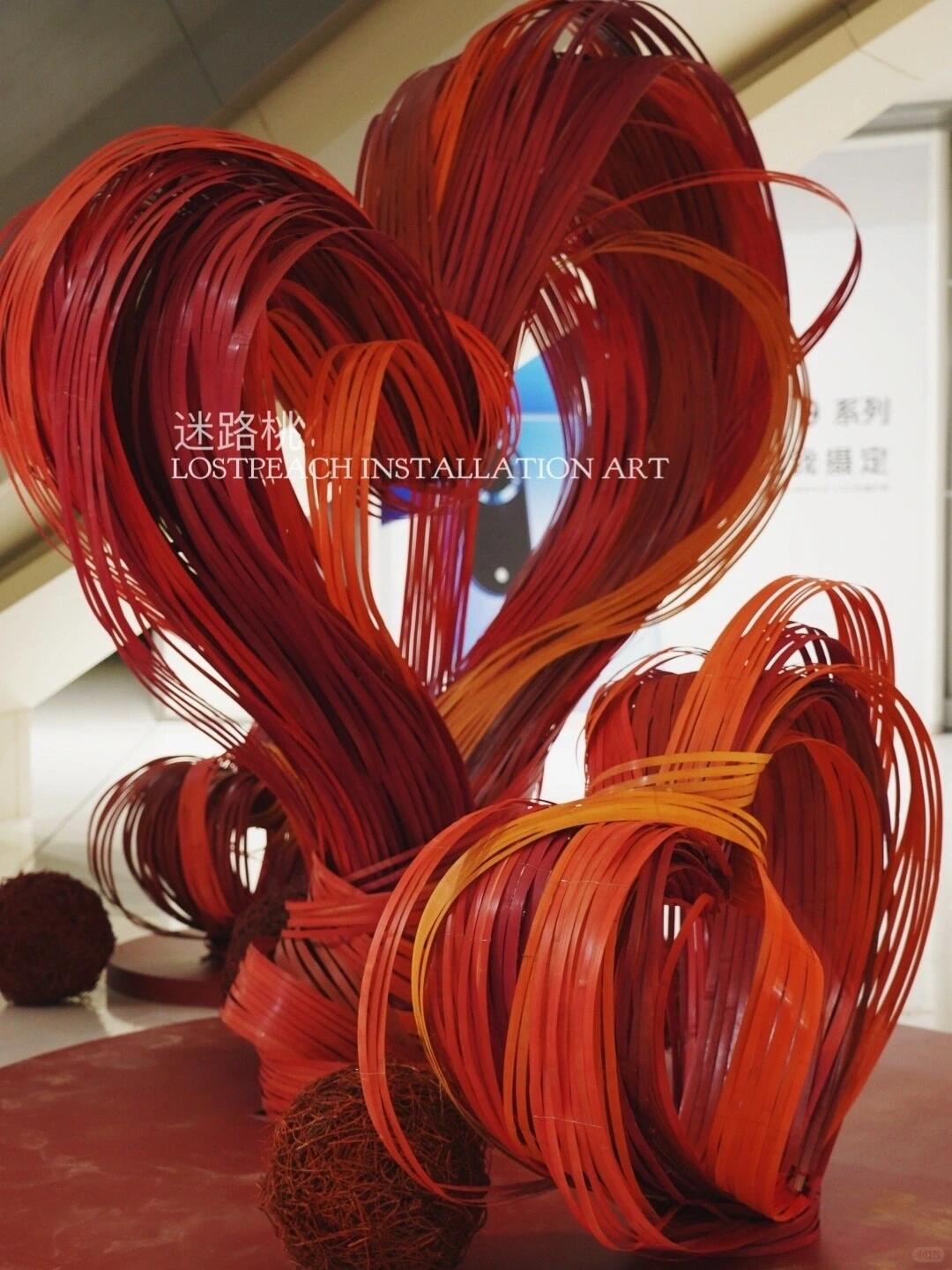 So Many Hearts, Come Take Photos | Installation On Display for Two Months| Installation art lostpeach