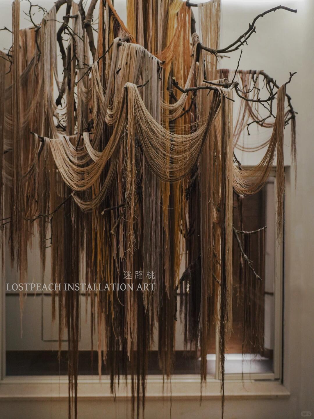 Ten Thousand Meters of Silk Thread, One Thousand Meters of Wooden Slices | Autumnal Ancient-Style Suspended Art Installation| Installation art lostpeach