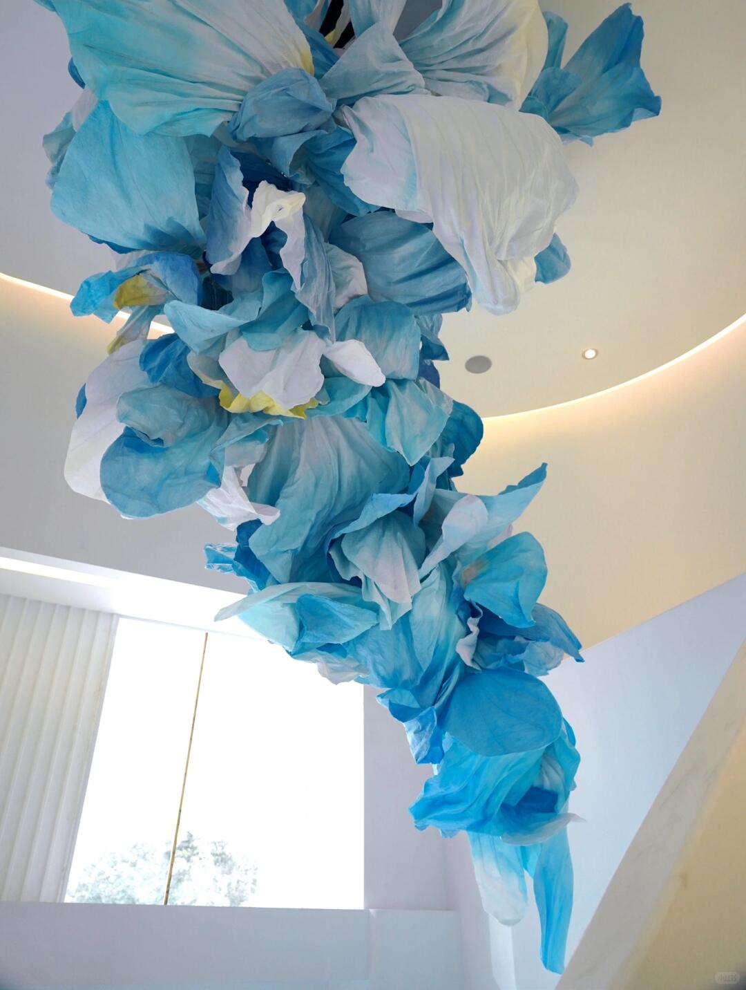 Art Installation | The Dance of Irises, Crisp Summer Hues| Installation art lostpeach