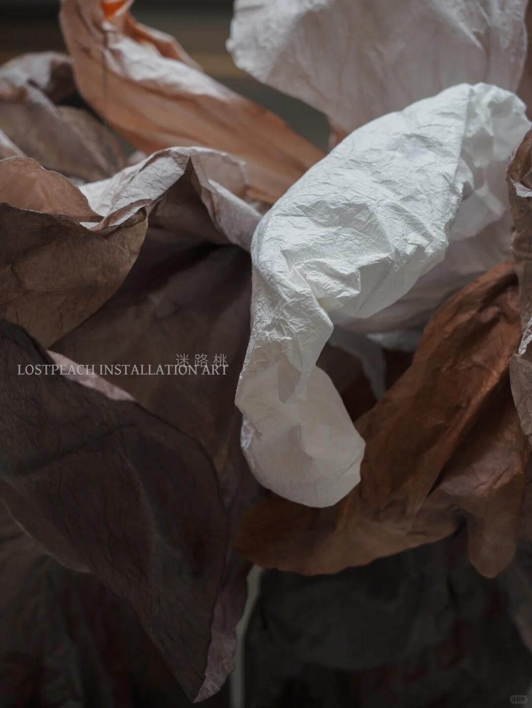 Rich Oil Painting Texture Art Installation | The Infinite Possibilities of Paper Art| Installation art lostpeach