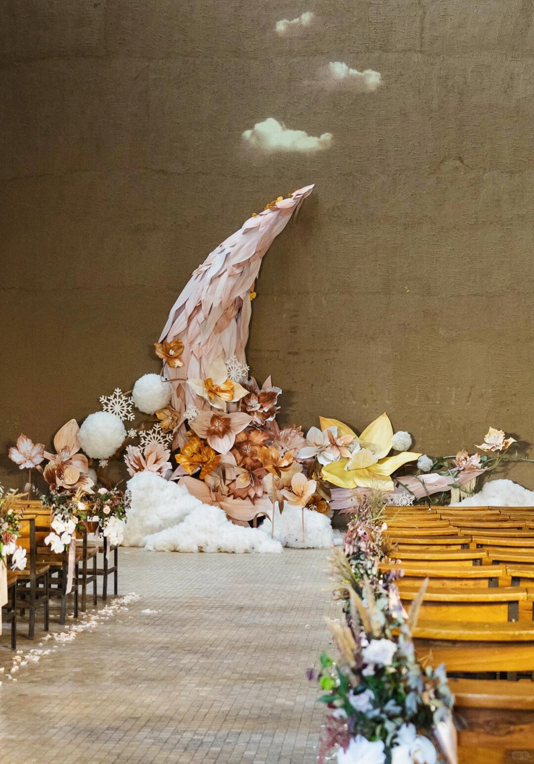 Seasons, Clouds, and Moon: A Mind-Bending Fusion of Seasonal Themes | Installation Art| Installation art lostpeach
