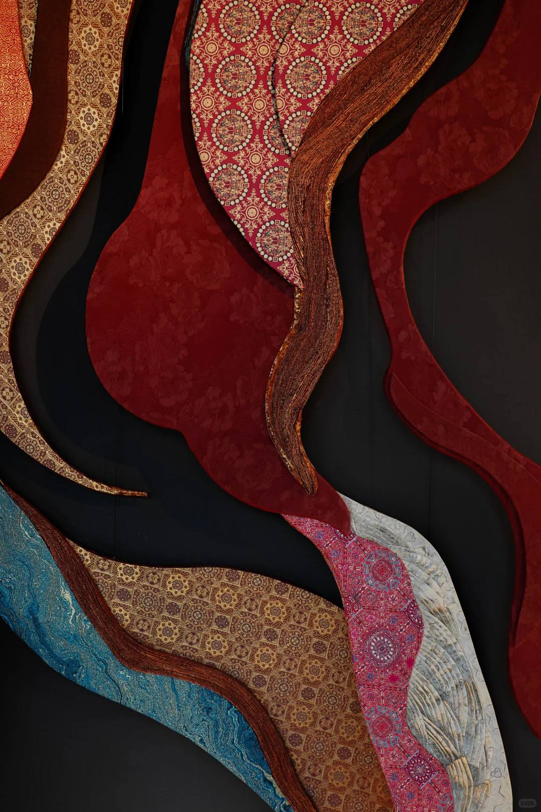 以蜀锦之河，赴一场山海之约 | 非遗艺术装置 - 图片3