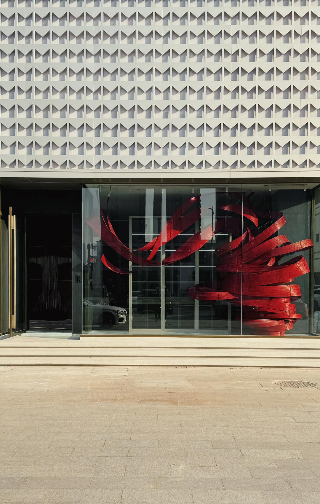 A Stroke of Deep Chinese Red Facing the Street | Bamboo Art Installation| Installation art lostpeach