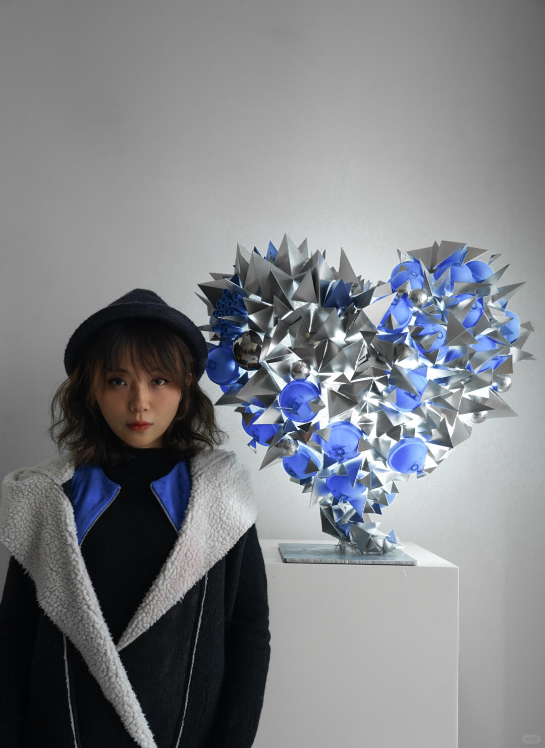 100 Recycled Bottle Caps Art Installation | Ocean Heart | Art Installation| Installation art lostpeach