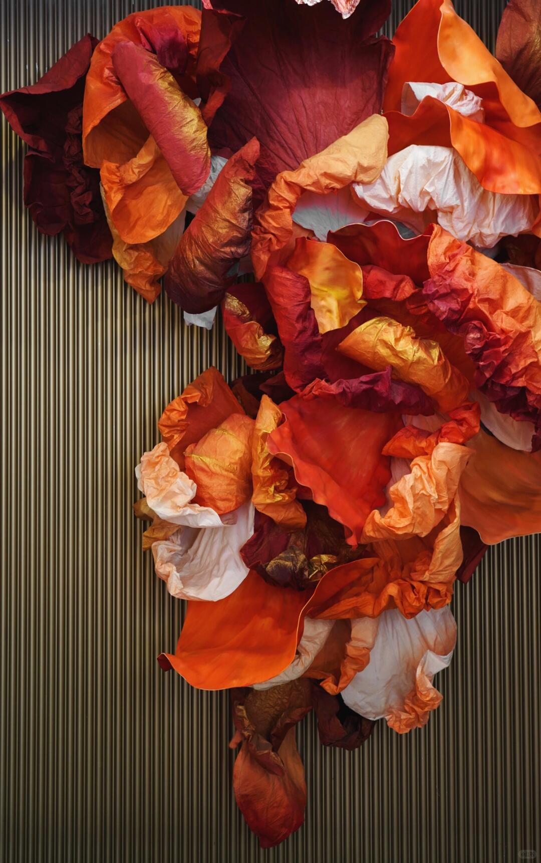 Flamboyant and Passionate, Floral Yet Not | Chinese-style Art Installation| Installation art lostpeach