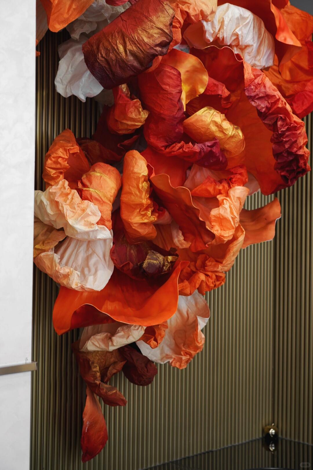 Flamboyant and Passionate, Floral Yet Not | Chinese-style Art Installation| Installation art lostpeach